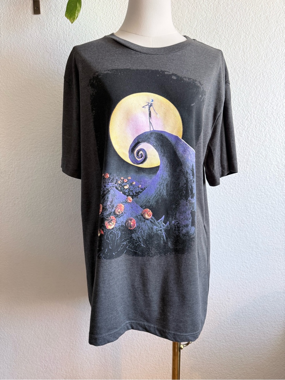 Men’s Tim Burton’s Nightmare Before Christmas T-Shirt - Size Medium